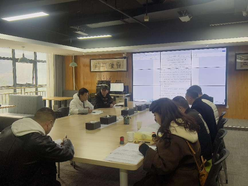 石棉縣速豐物流有限責(zé)任公司 召開安全生產(chǎn)主體責(zé)任落實(shí)工作會